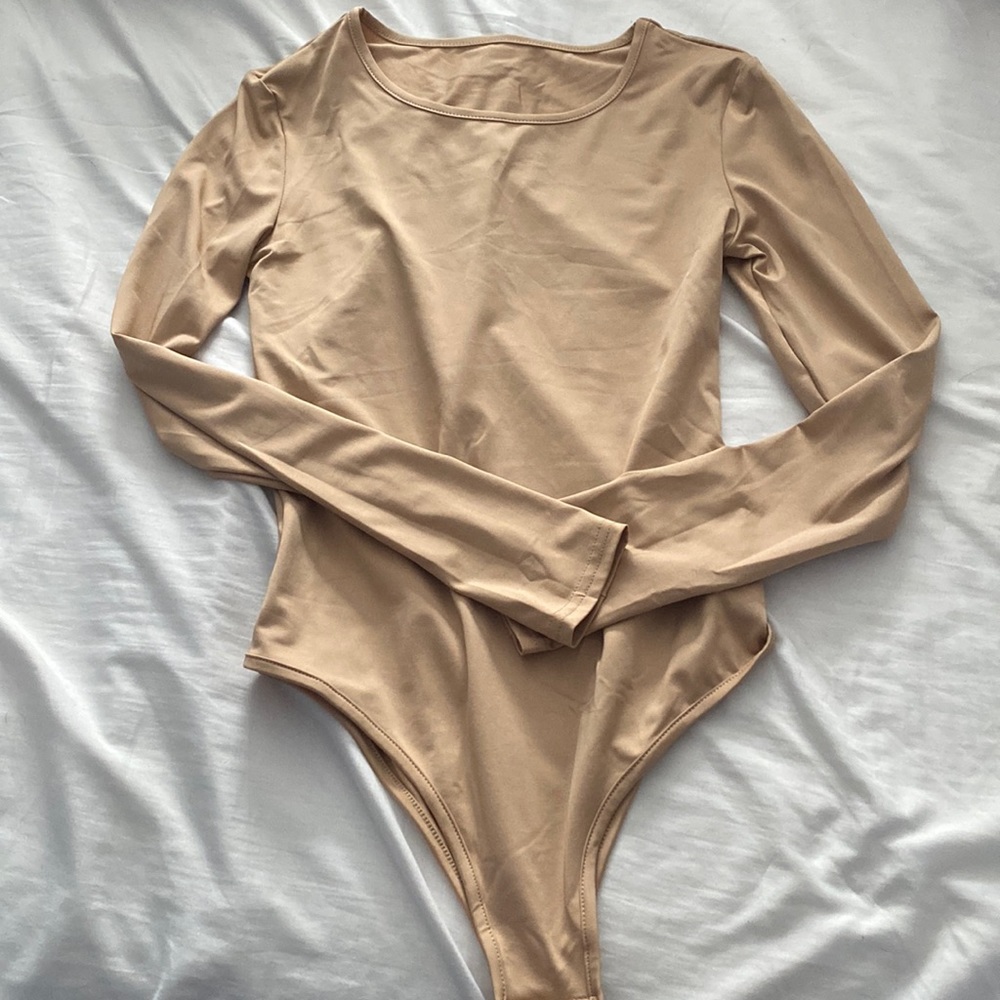 Light tan body suit size small